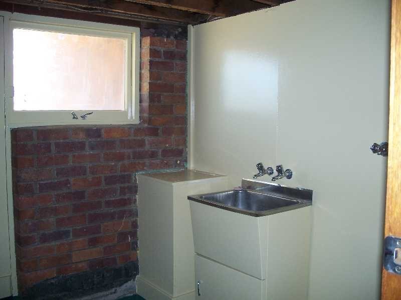 22 Cornwall Crescent, Newnham TAS 7248