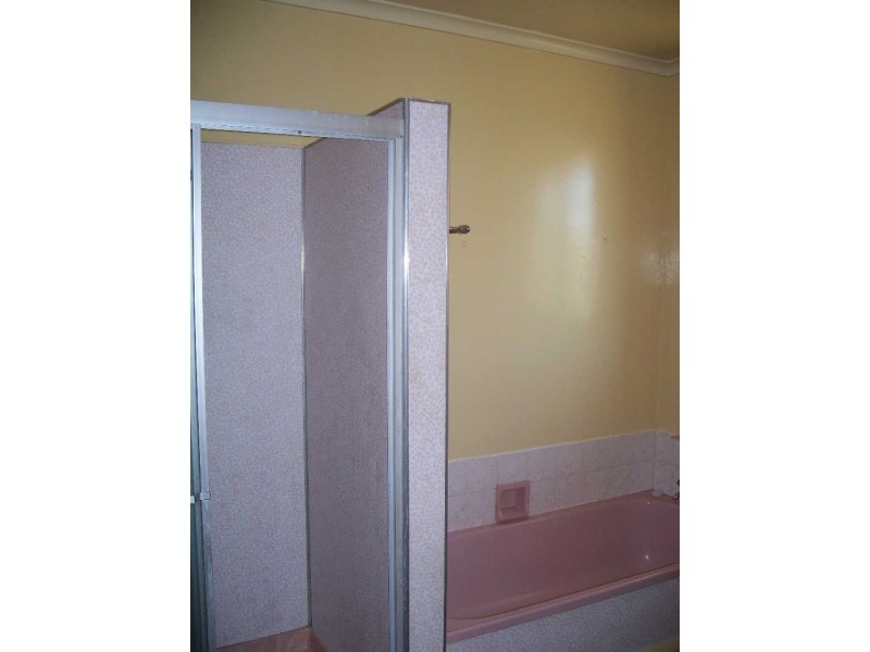 22 Cornwall Crescent, Newnham TAS 7248