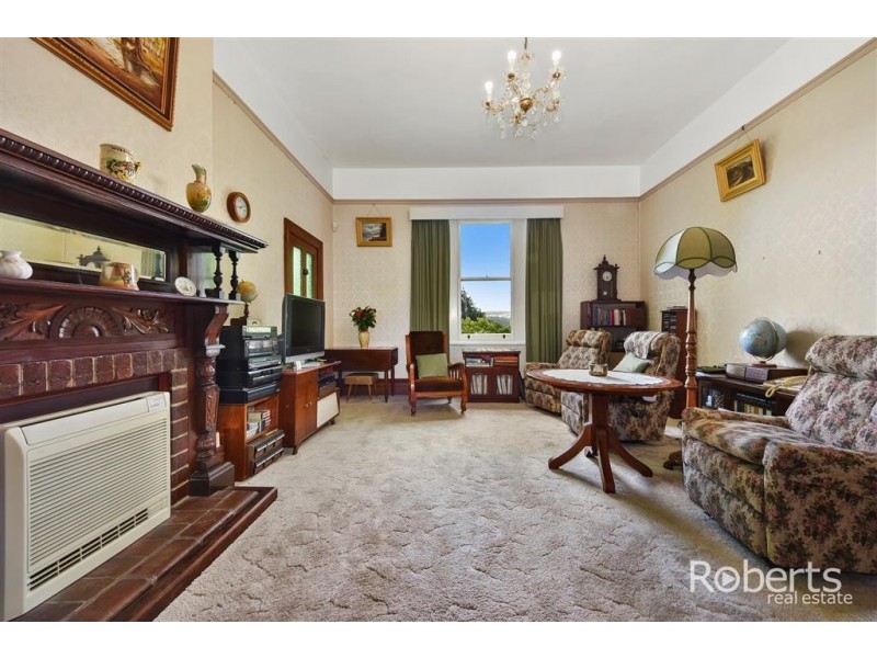 208 Alanvale Rd, Newnham TAS 7248