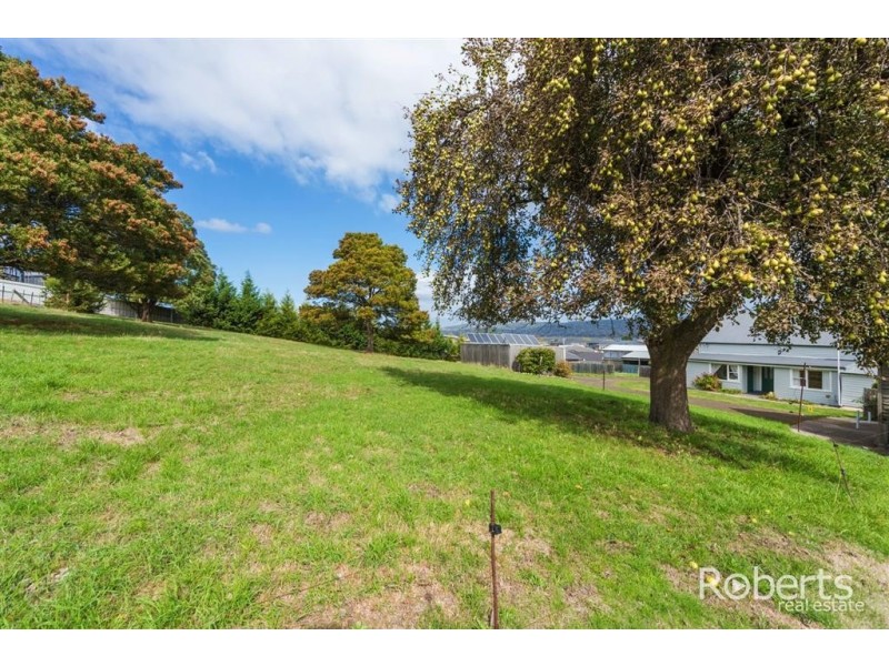 208 Alanvale Rd, Newnham TAS 7248