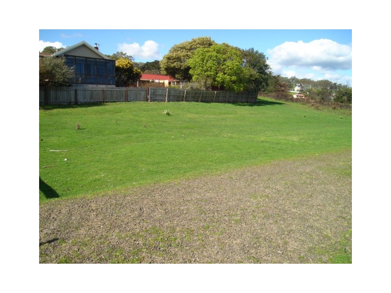 60 Abels Hill Road, St Leonards TAS 7250