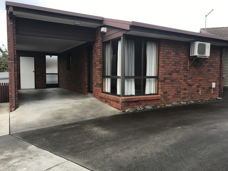 2/10 Rennie Court, Norwood TAS 7250