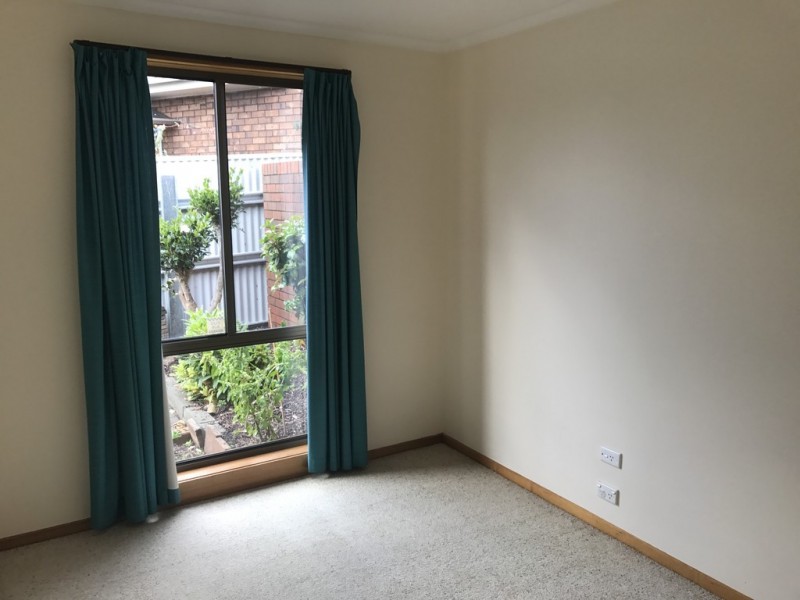 2/10 Rennie Court, Norwood TAS 7250