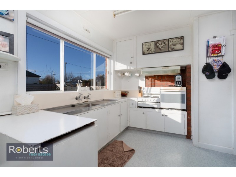 18 Catherine St, Longford TAS 7301