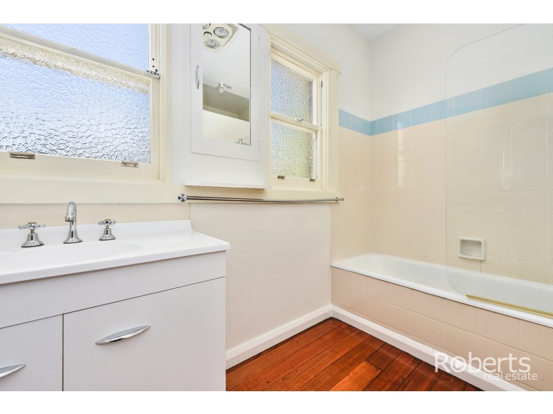 3 Cherry Rd, Trevallyn TAS 7250