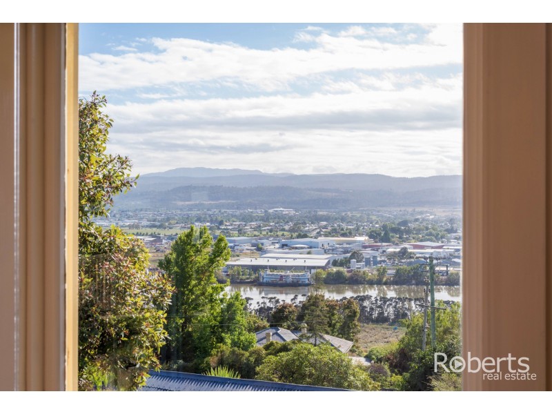 3 Cherry Rd, Trevallyn TAS 7250