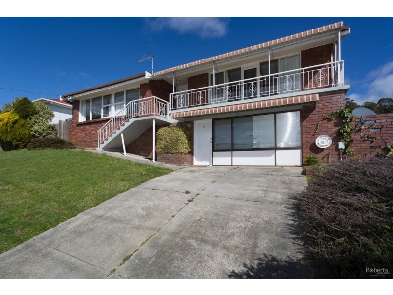 18 Addison St, Riverside TAS 7250