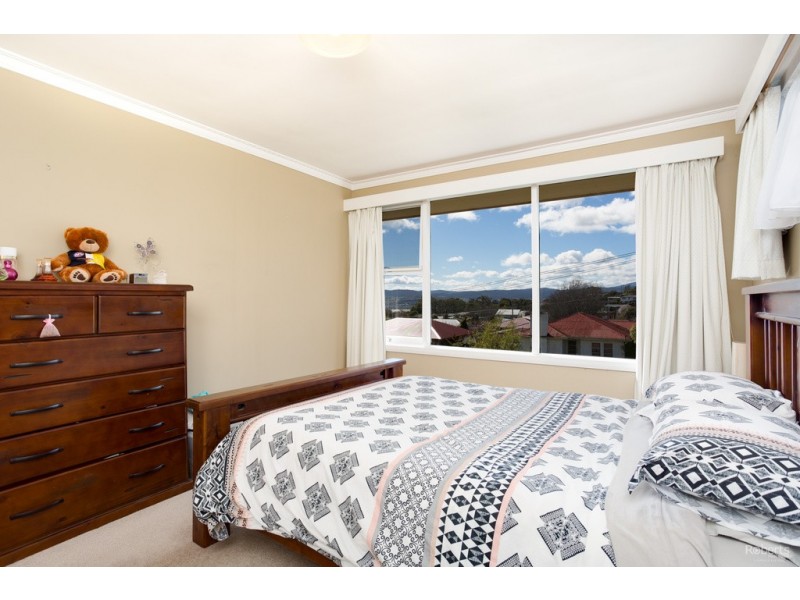 18 Addison St, Riverside TAS 7250