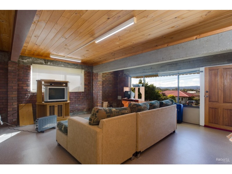 18 Addison St, Riverside TAS 7250