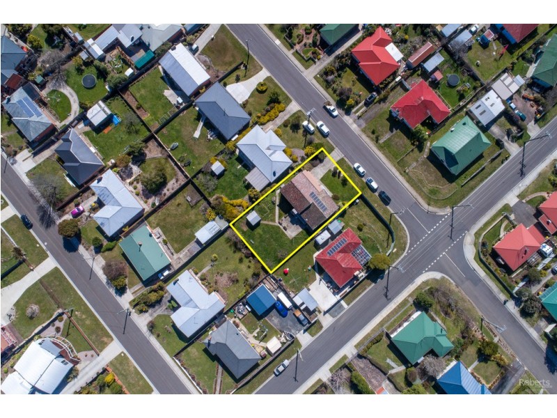 18 Addison St, Riverside TAS 7250