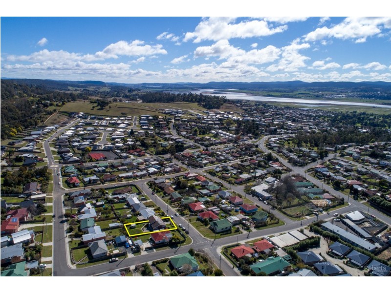 18 Addison St, Riverside TAS 7250