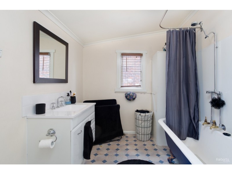 14 South Charles St, South Launceston TAS 7249