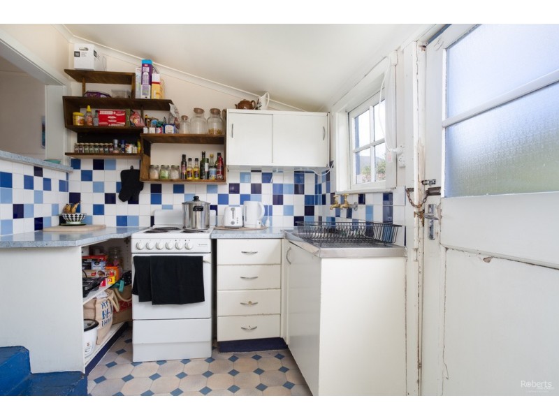 14 South Charles St, South Launceston TAS 7249