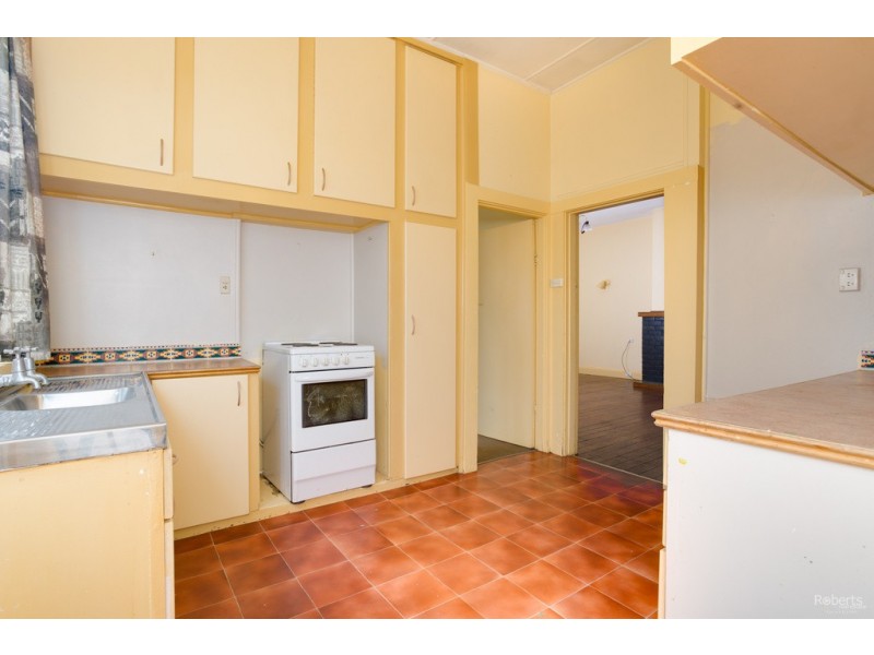 6 Normanstone Rd, South Launceston TAS 7249