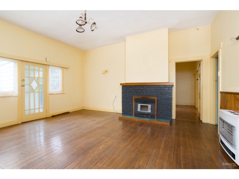 6 Normanstone Rd, South Launceston TAS 7249