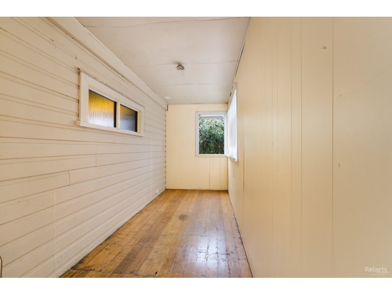 6 Normanstone Rd, South Launceston TAS 7249