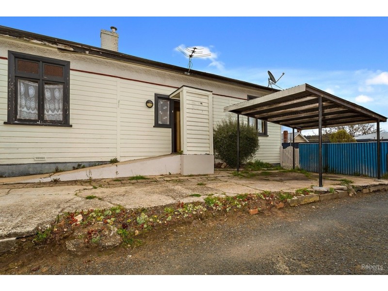 6 Normanstone Rd, South Launceston TAS 7249