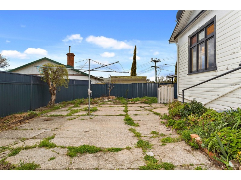 6 Normanstone Rd, South Launceston TAS 7249