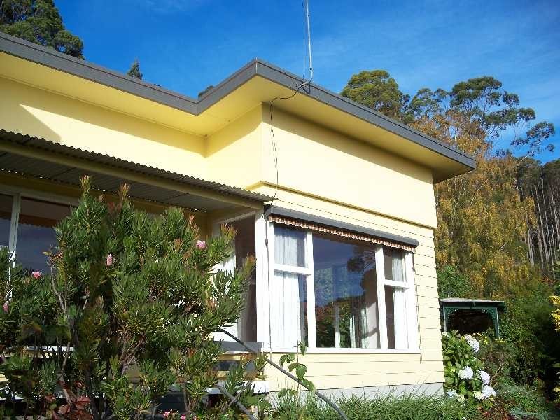 5824 Bass Highway, Elizabeth Town TAS 7304