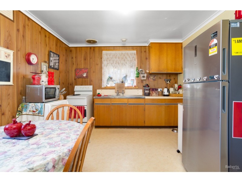 4 Emerald Place, Ravenswood TAS 7250
