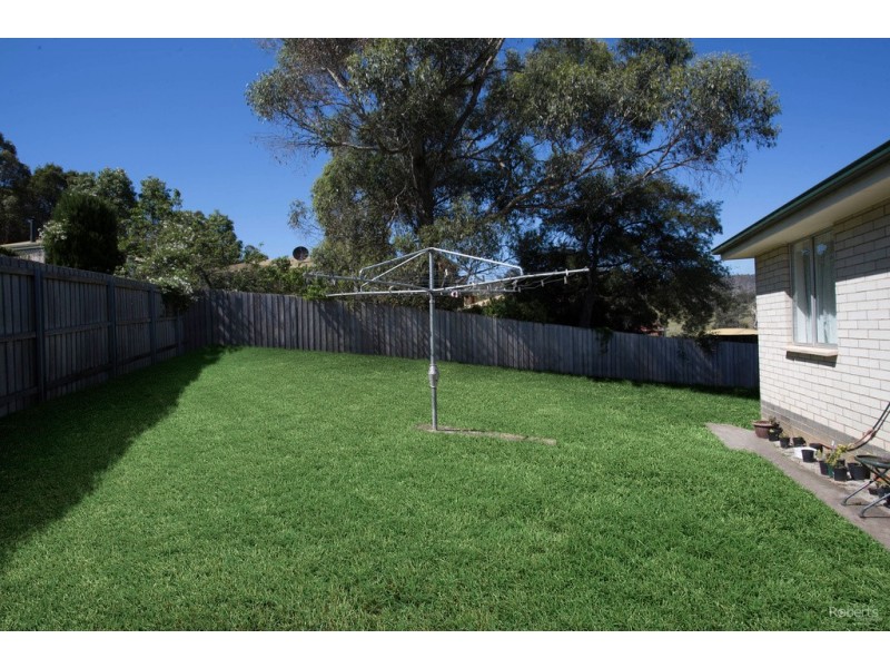 4 Emerald Place, Ravenswood TAS 7250