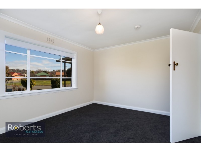1 Pine Avenue, Newstead TAS 7250