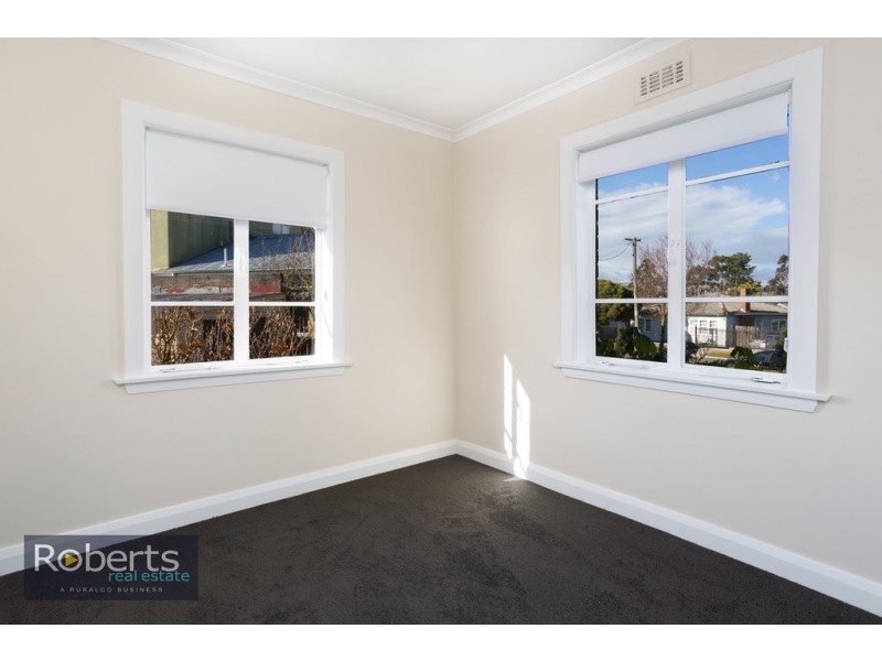1 Pine Avenue, Newstead TAS 7250