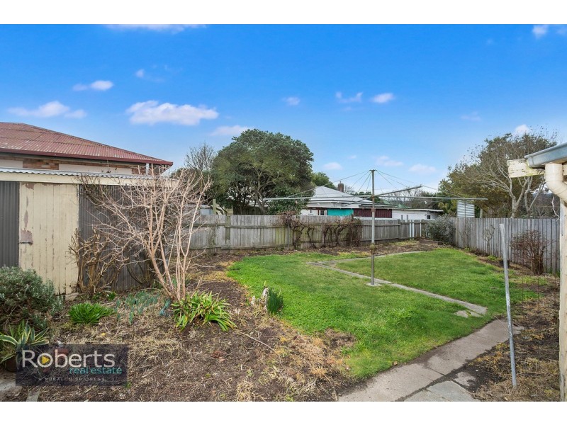 1 Pine Avenue, Newstead TAS 7250