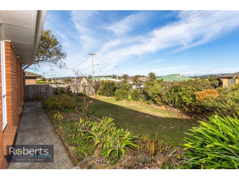2/147 Peel St West, Summerhill TAS 7250