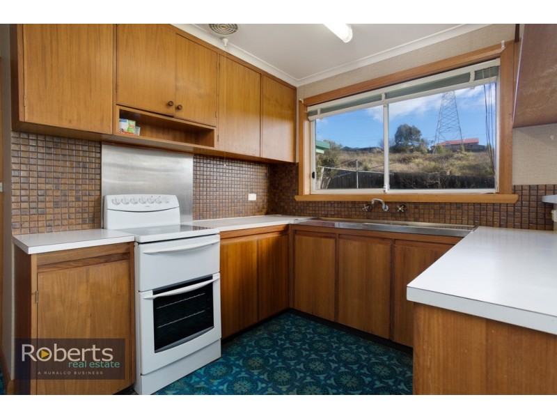 129 New World Ave, Trevallyn TAS 7250