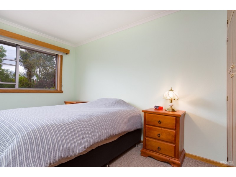 2/22 Connaught Crescent, West Launceston TAS 7250