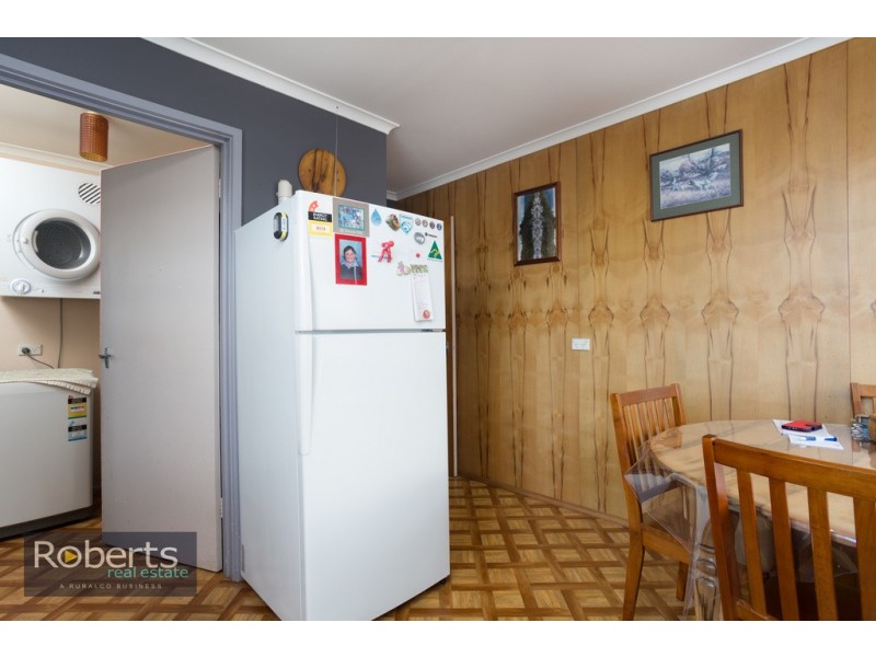 12 Parangana Place, Waverley TAS 7250