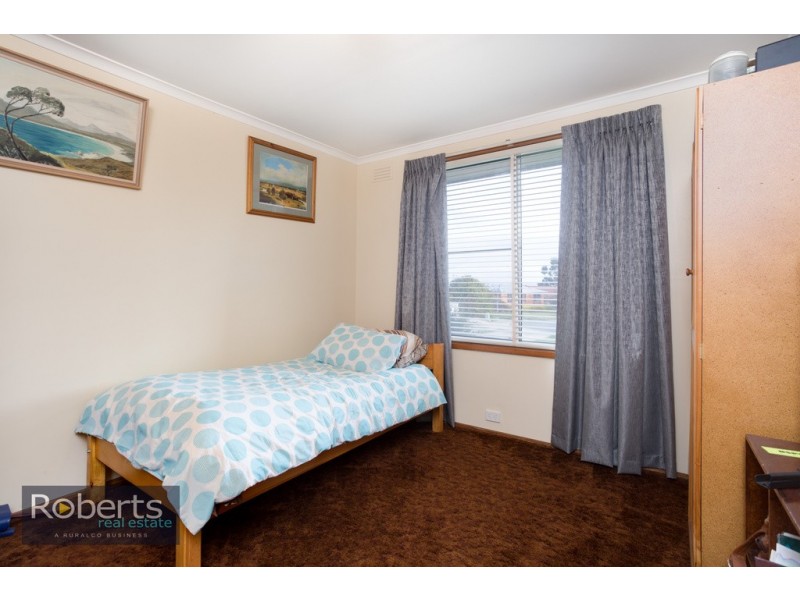 12 Parangana Place, Waverley TAS 7250