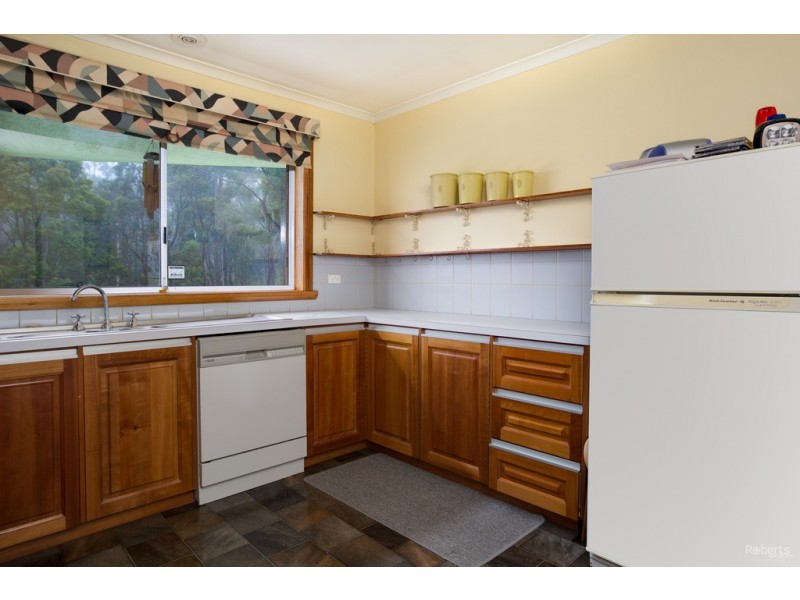 69 New World Avenue, Trevallyn TAS 7250