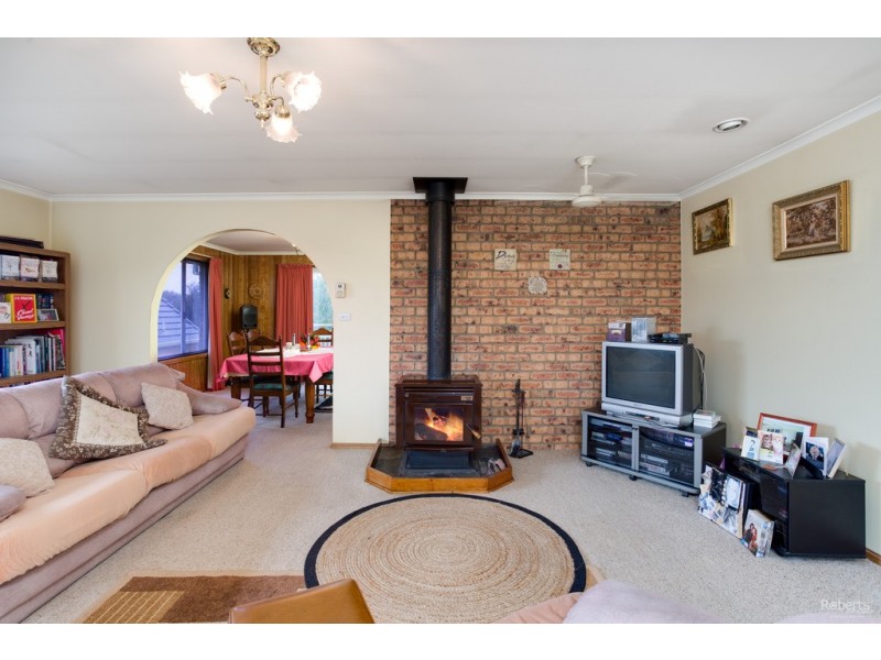 69 New World Avenue, Trevallyn TAS 7250