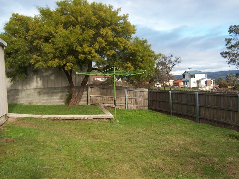 16 Suncrest Place, Ravenswood TAS 7250