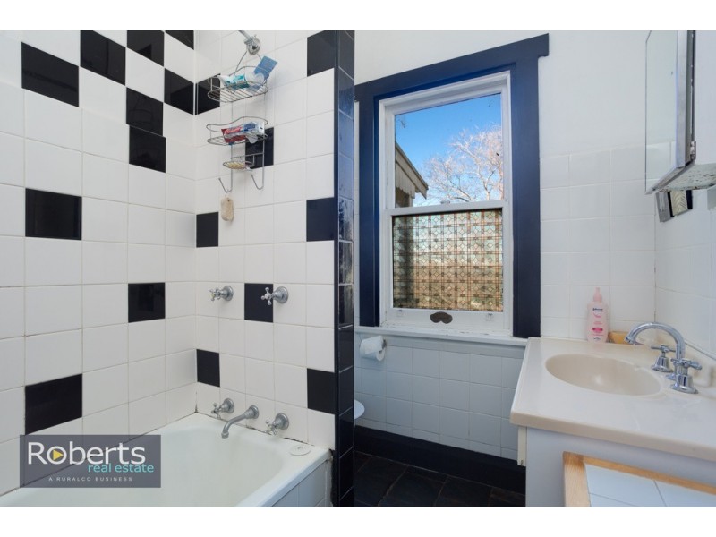 9 Pascoe St, West Launceston TAS 7250