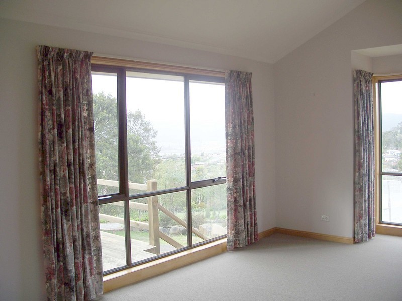 2/12 Sunnyside Crescent, Trevallyn TAS 7250