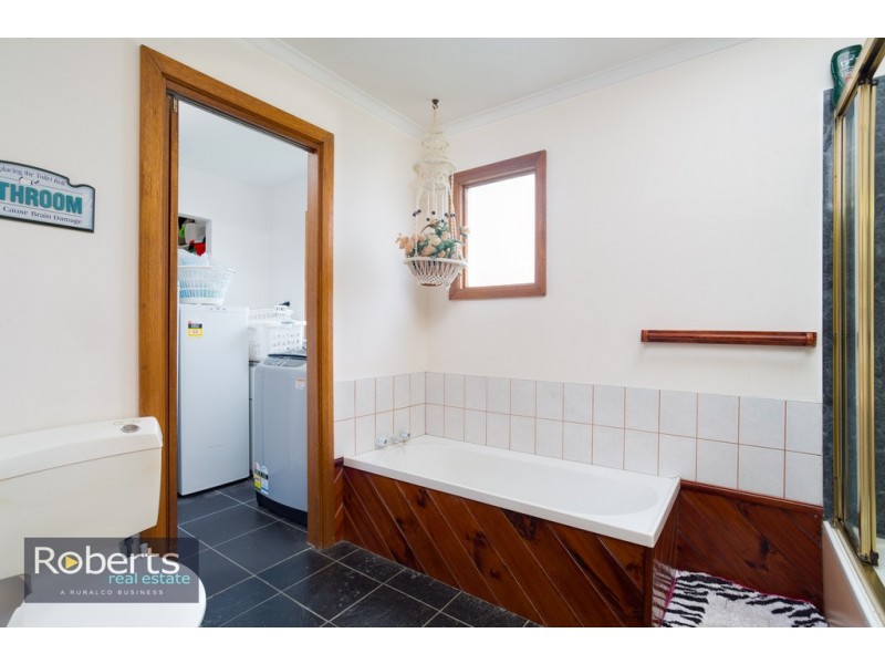 11 Lawson St, Mayfield TAS 7248
