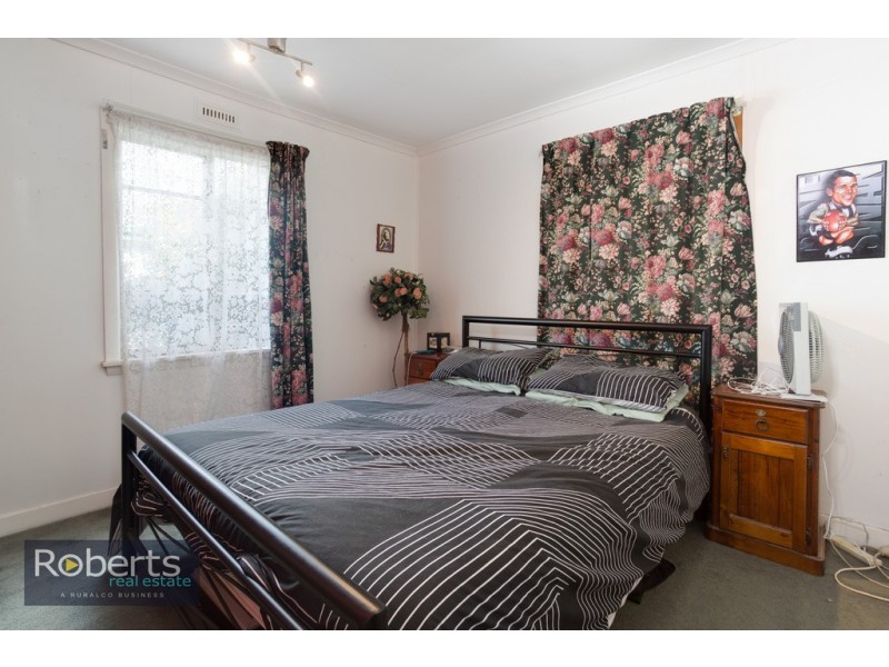 11 Lawson St, Mayfield TAS 7248