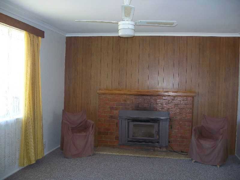 10 East Westbury Place, Deloraine TAS 7304