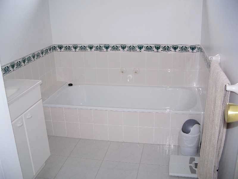 9  Hall Court, Summerhill TAS 7250