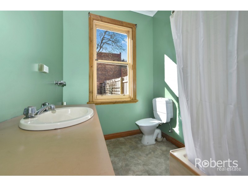 11 Crown Street, Launceston TAS 7250