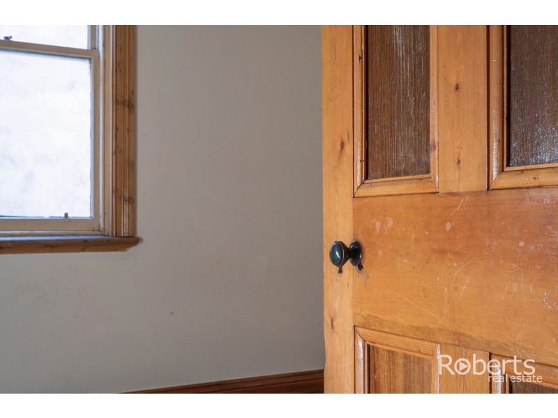 11 Crown Street, Launceston TAS 7250