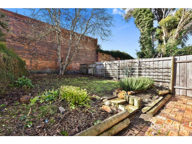 11 Crown Street, Launceston TAS 7250