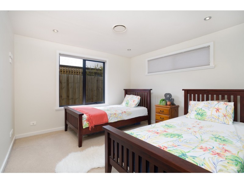 6 Dundas St, Youngtown TAS 7249