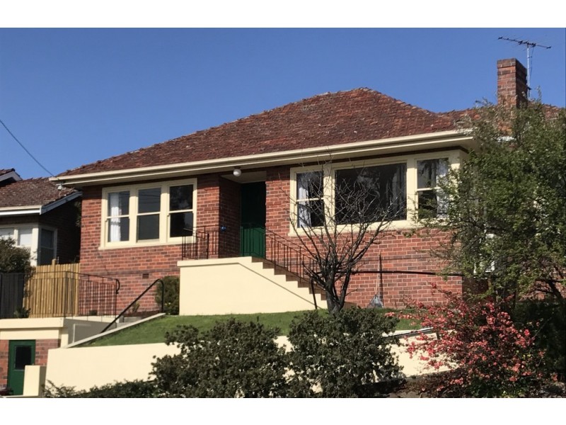 60 Racecourse Crescent, Launceston TAS 7250