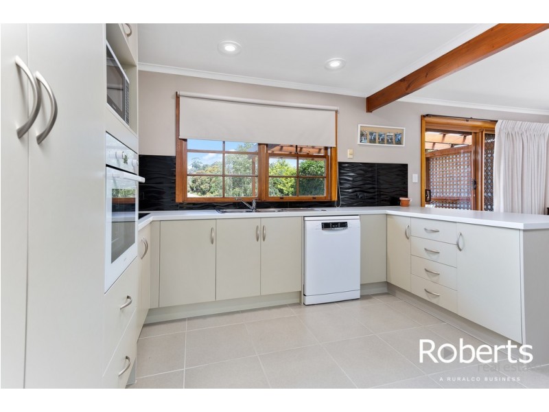 18 Glencoe Avenue, Trevallyn TAS 7250