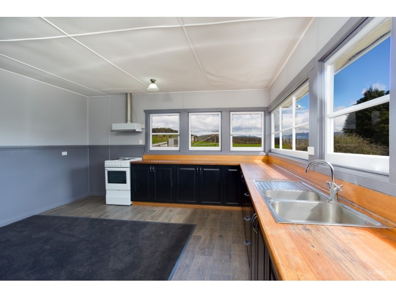 30 Caveside Road, Mole Creek TAS 7304
