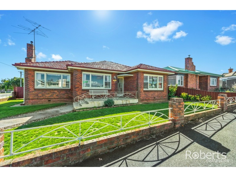 4 Tompsons Lane, Newnham TAS 7248